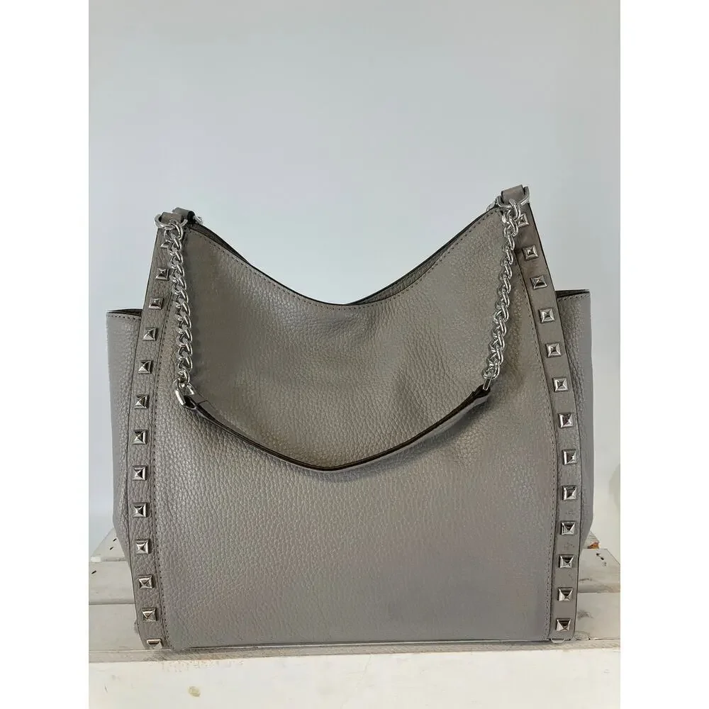 MICHAEL KORS LARGE GRAY PEBBLED LEATHER STUDED SHOULDER BAG